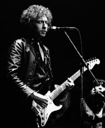 Bob Dylan. Jean-Luc Ourlin, CC BY-SA 2.jpg